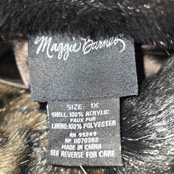 Luxurious Faux Fur Coat in Rich Brown NWT - Picture 4 of 15